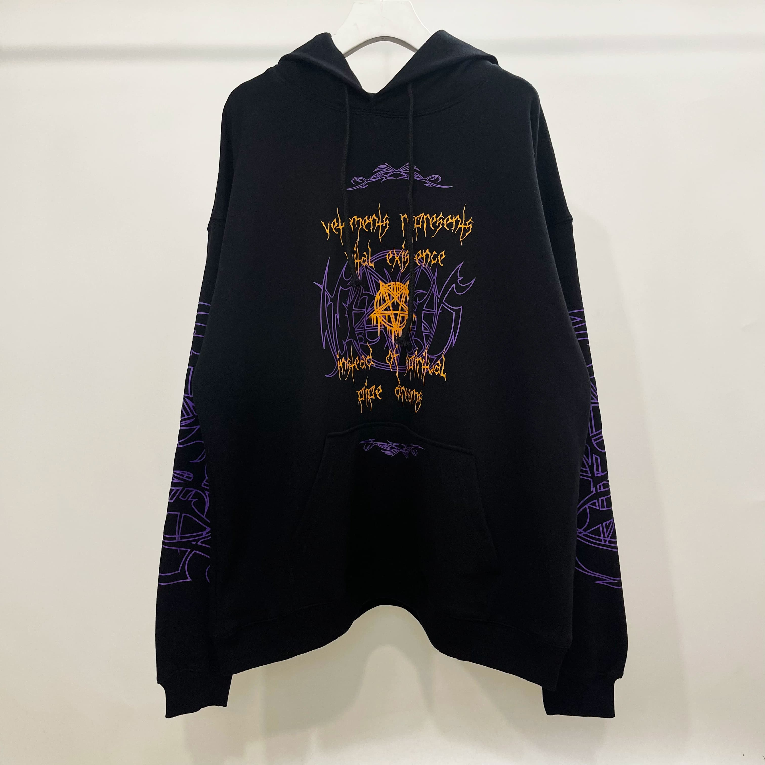 VETEMENTS 2023FW Vital Existence