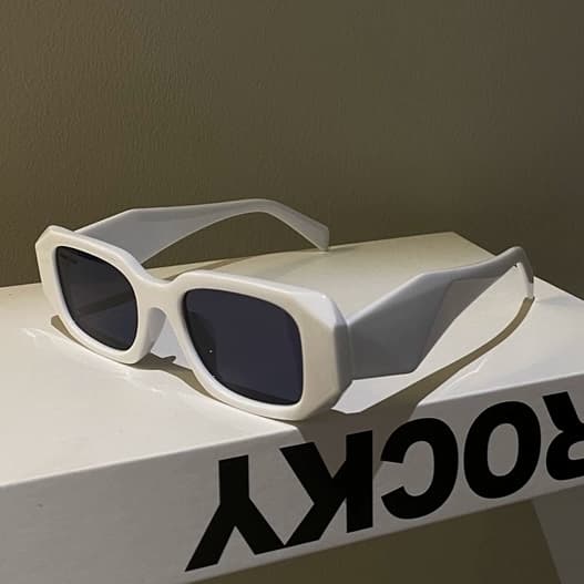 Korean style vintage sunglasses women's fashion sun protection European and American Square hip hop Internet celebrity slimming high-grade fashion brand sunglasses men